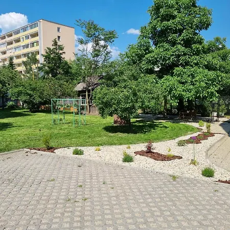 公寓 Centrum Mudronova *