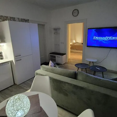 Apartments Center Kosice - Mudronova