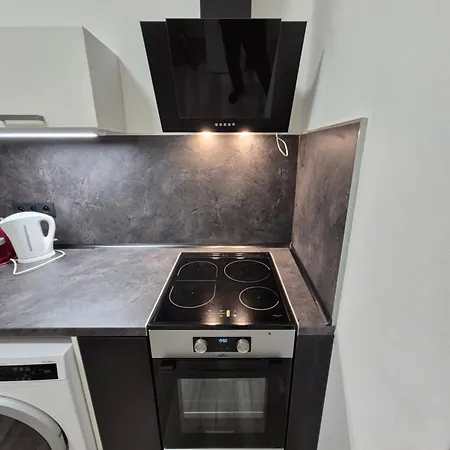 Apartments Center Kosice - Mudronova *